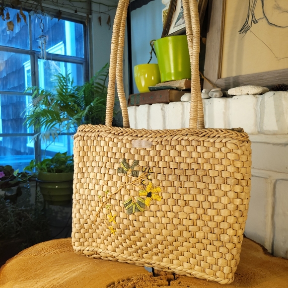 J. Crew Handbags - J. Crew Straw Zippered Tote Shoulder Bag